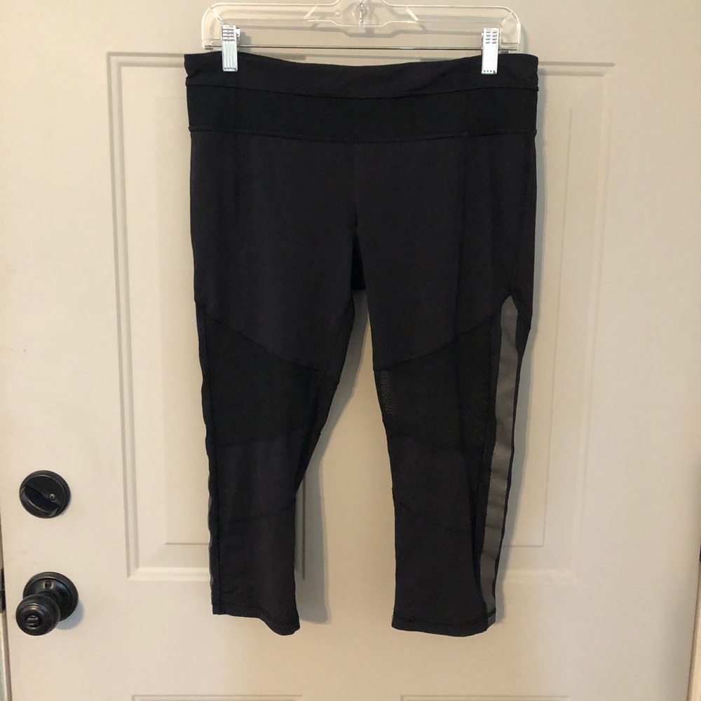 Lululemon Black Workout Capris with Mesh 10